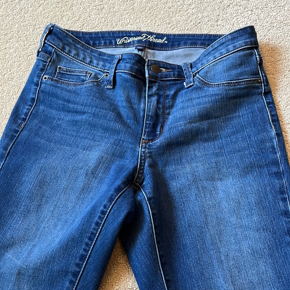 Universal Thread Medium, Dark Rinse Five Pocket S… - image 2